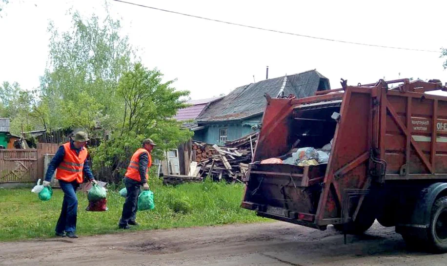 Вывоз мусора из частного дома в Волхове в октябре