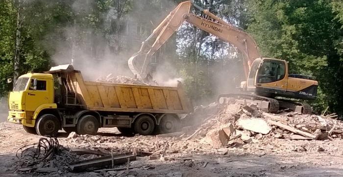 Вывоз бетонного боя и ЖБИ отходов в Волхове от ПроМусор, цена от 2826 руб., утилизация и переработка