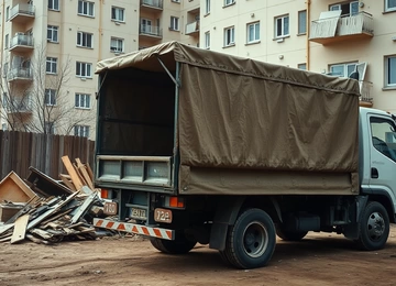 Вывоз мусора с чердака в Волхове от ПроМусор: очистка и уборка, цена от 2565 руб., срочно